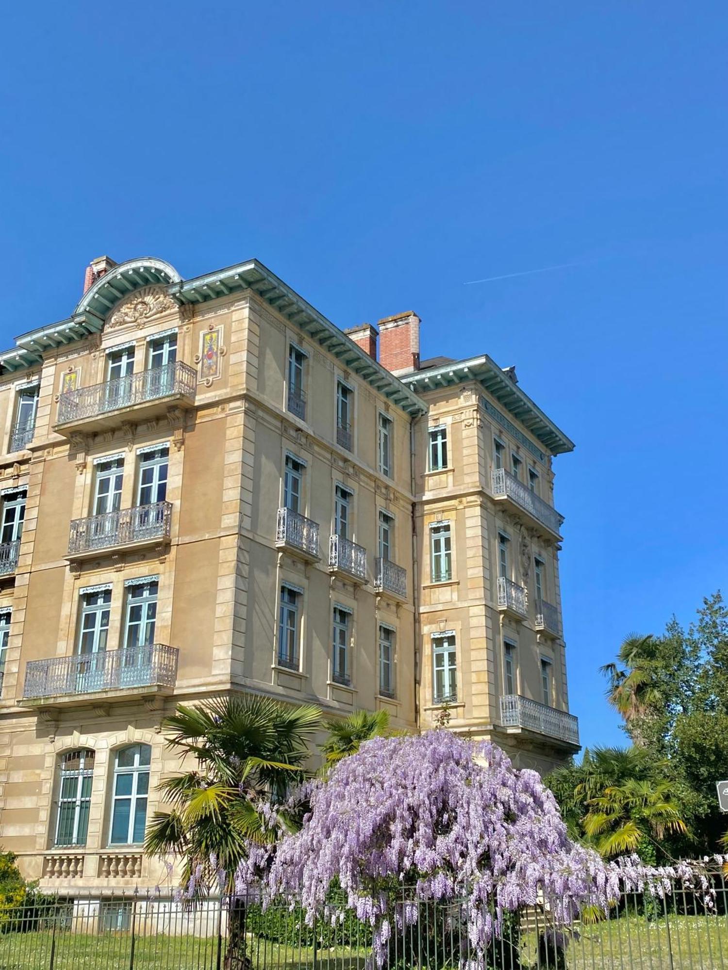 Agreable Petit Gite Avec Piscine Et Jardinet Salies-de-Béarn Exteriör bild