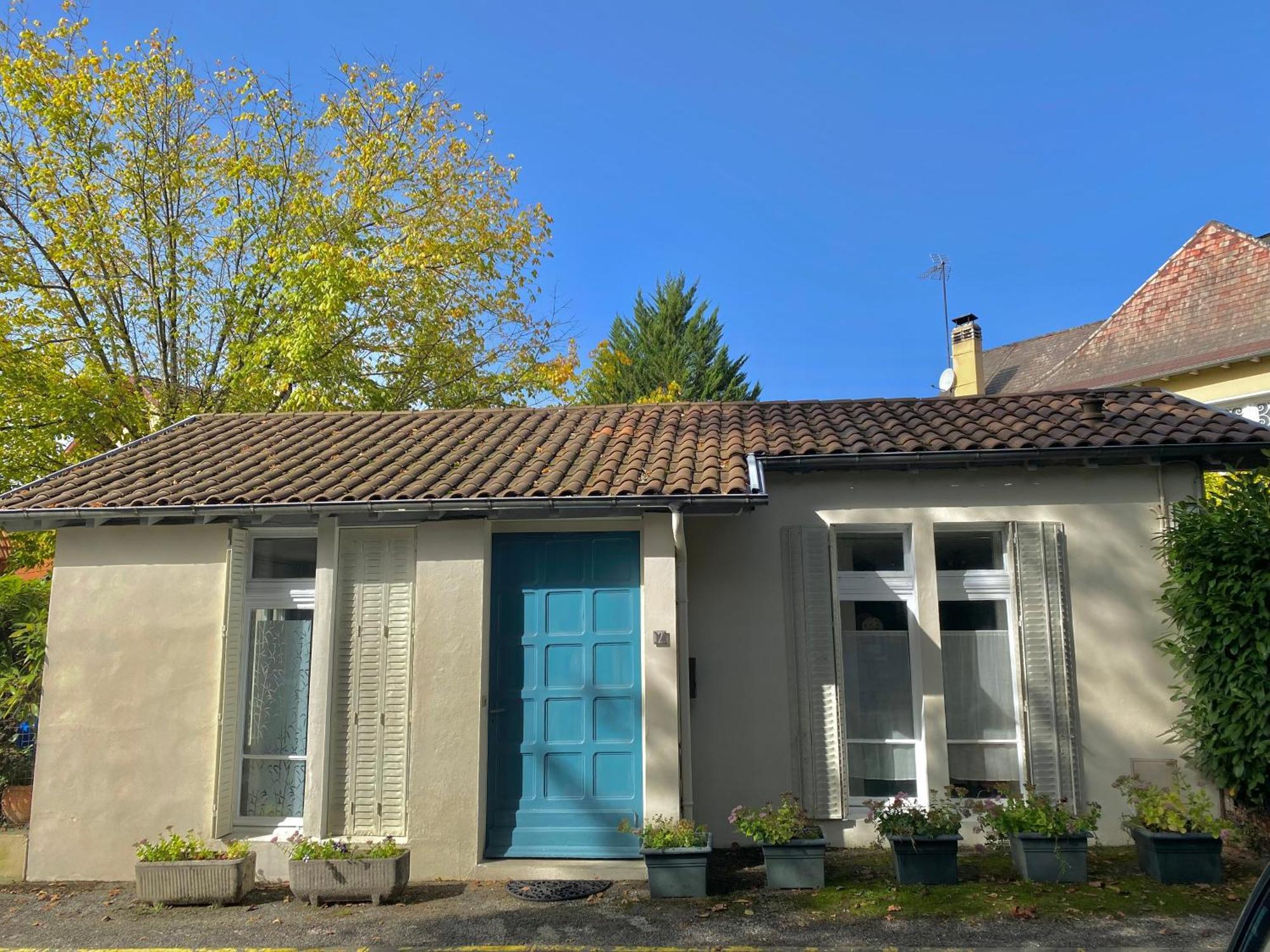 Agreable Petit Gite Avec Piscine Et Jardinet Salies-de-Béarn Exteriör bild
